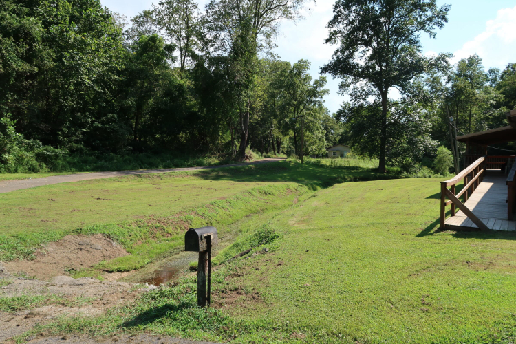 Listing Image 16