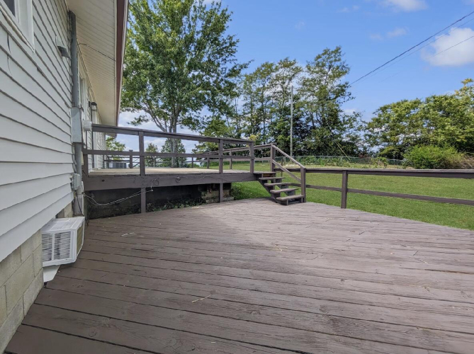 Listing Image 14