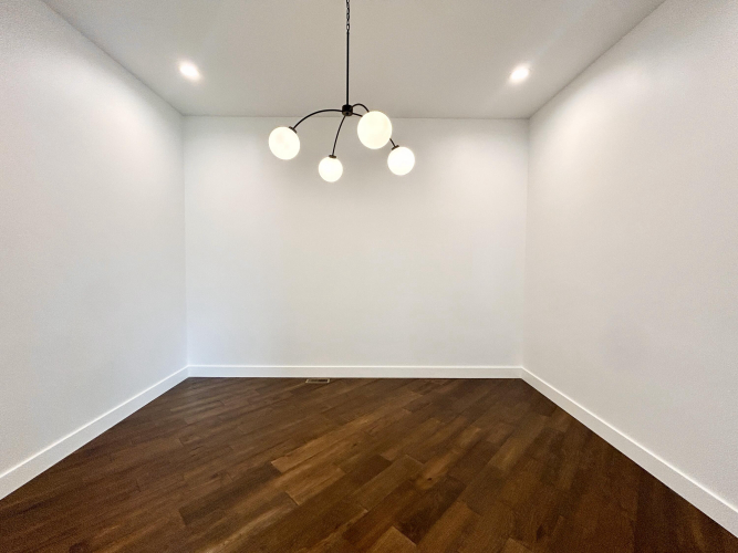 Listing Image 53