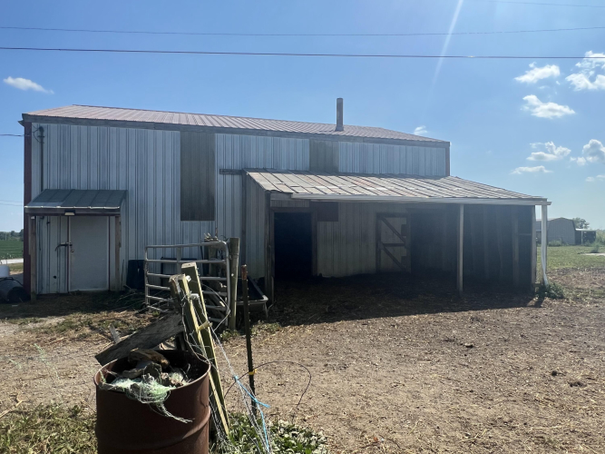 Listing Image 18