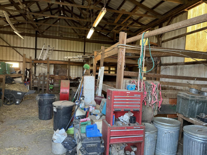 Listing Image 23