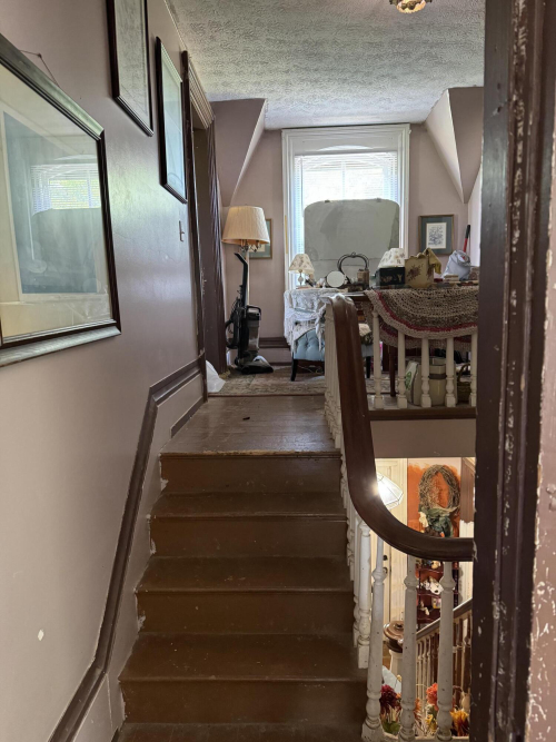 Listing Image 49