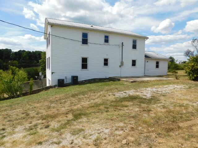 Listing Image 28