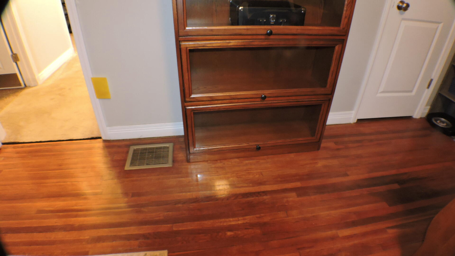 Listing Image 17