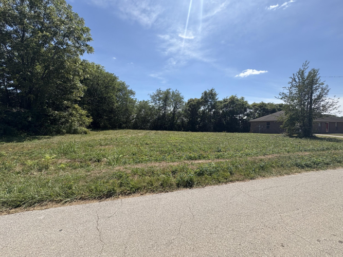 Listing Image 5