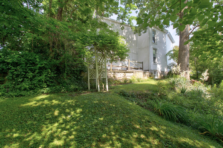 Listing Image 49