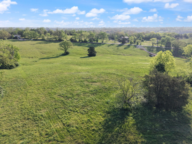 Listing Image 17