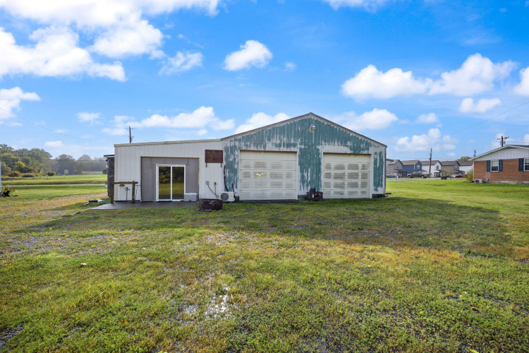 Listing Image 5