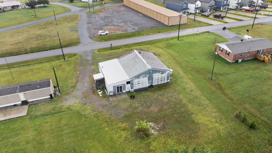 Listing Image 56