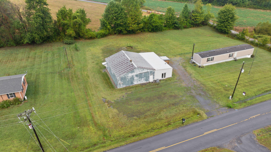Listing Image 64