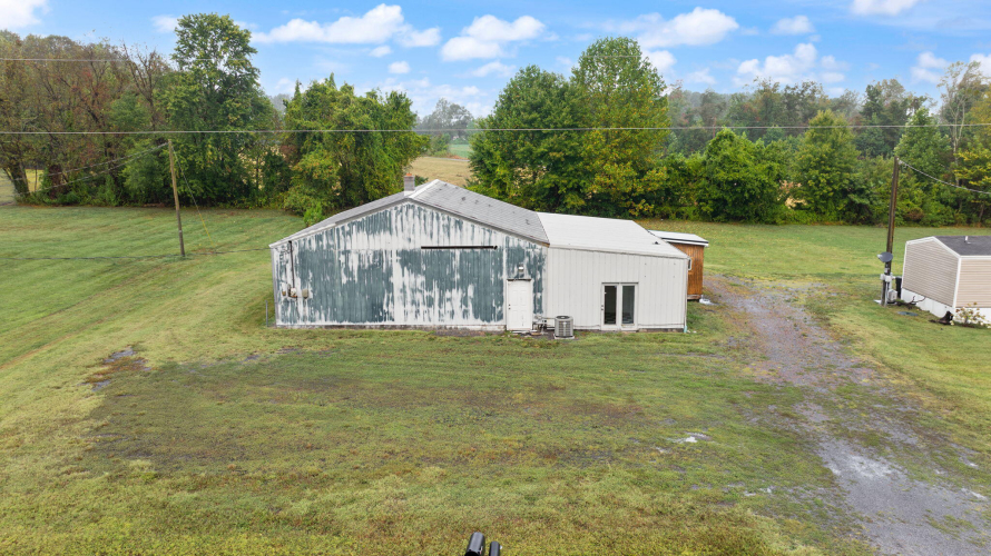 Listing Image 70