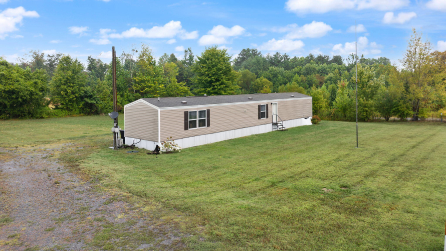 Listing Image 75