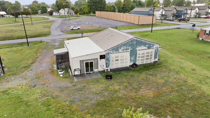 Listing Image 91