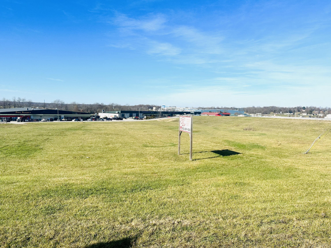Listing Image 7