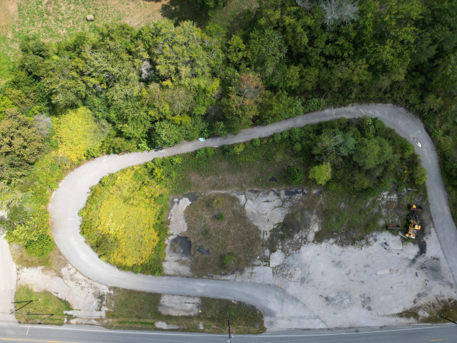 Listing Image 9