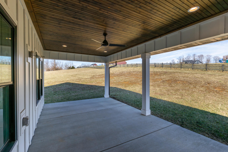 Listing Image 49