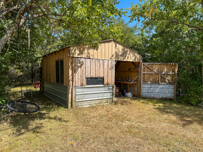 Listing Image 30