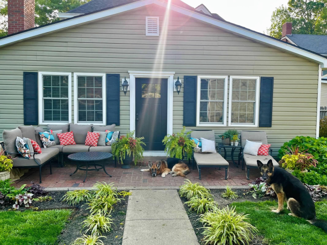 Listing Image 104