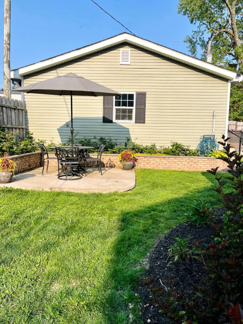 Listing Image 110