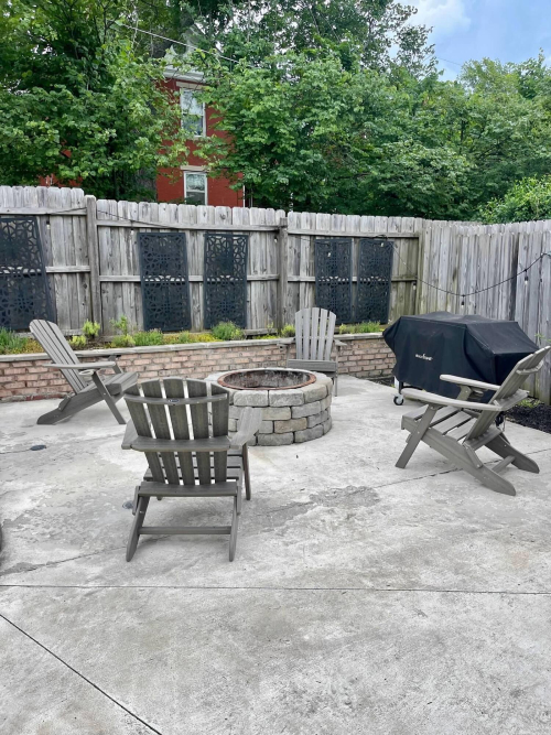 Listing Image 123