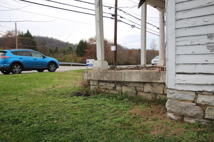 Listing Image 107
