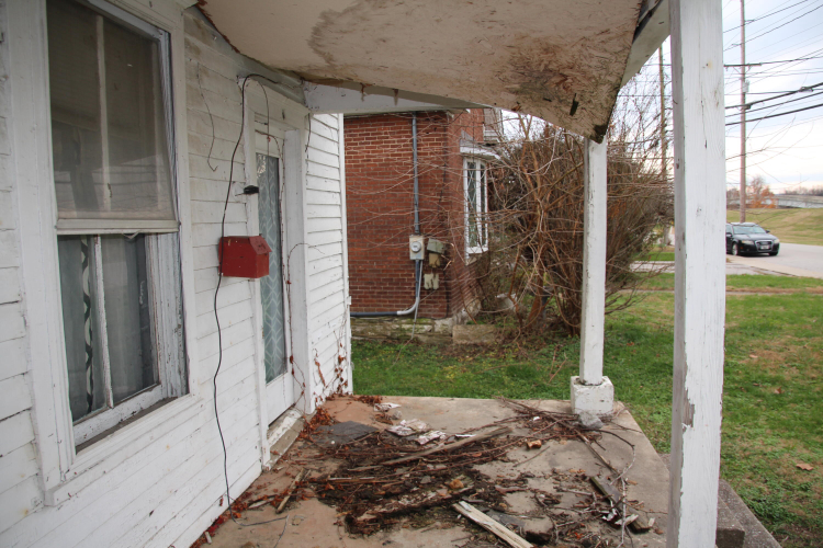 Listing Image 16