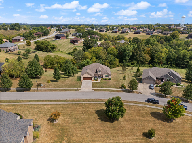 Listing Image 64