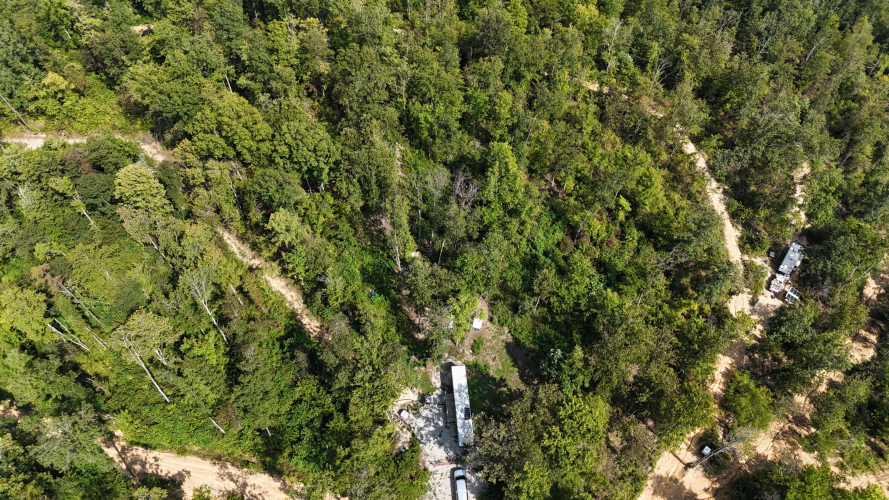 Listing Image 10