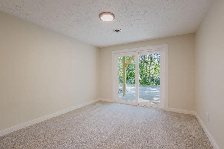 Listing Image 59