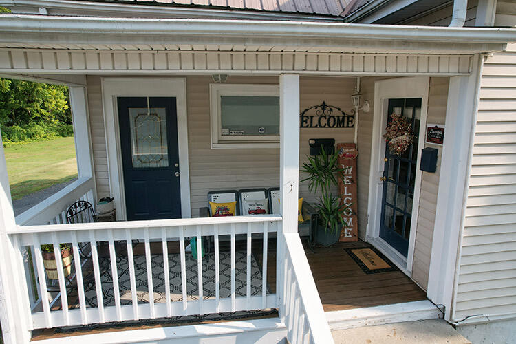 Listing Image 10