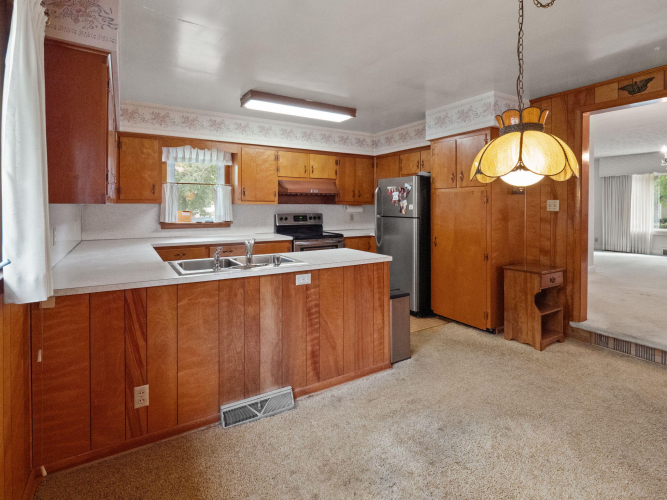 Listing Image 28