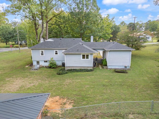 Listing Image 57
