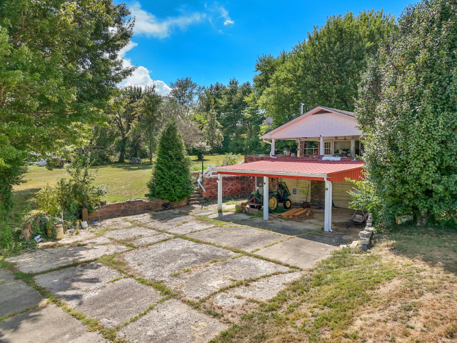 Listing Image 9