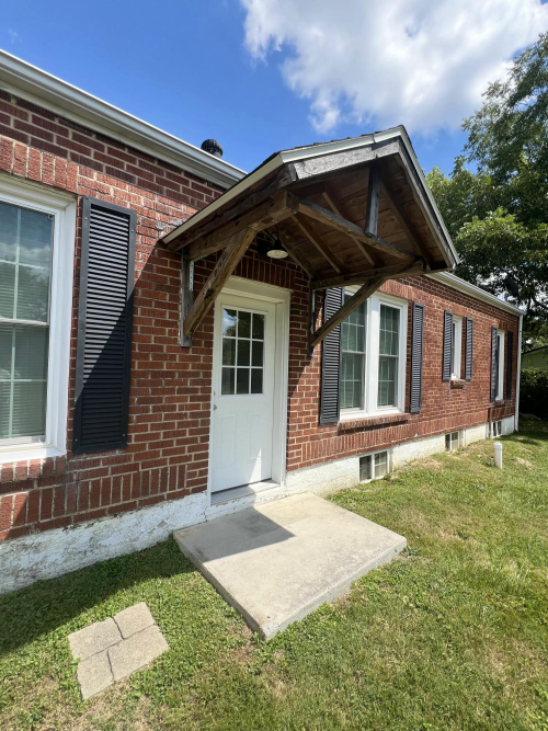 Listing Image 17
