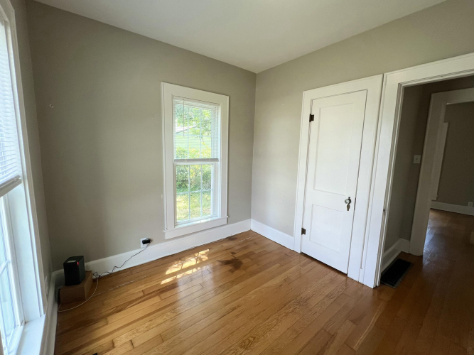 Listing Image 28