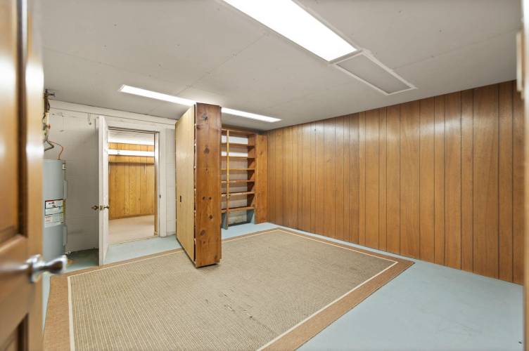 Listing Image 49