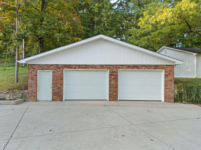 Listing Image 71