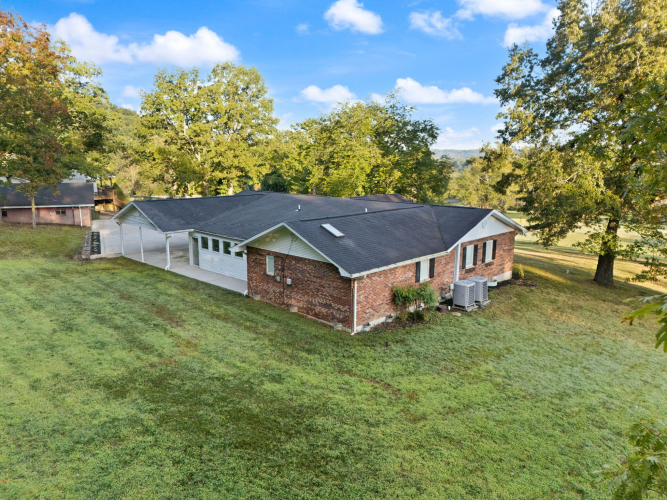 Listing Image 83