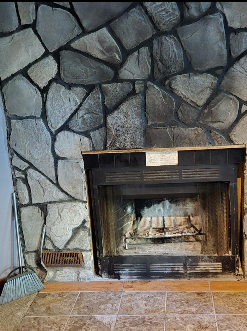 Listing Image 7
