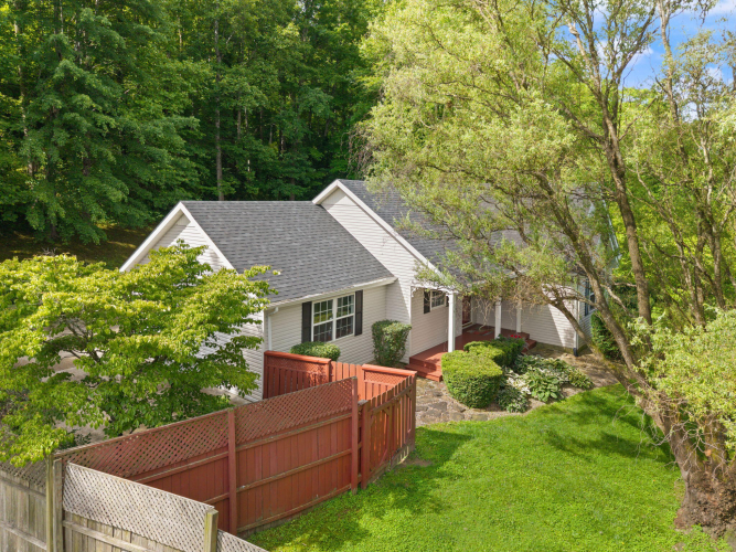 Listing Image 42
