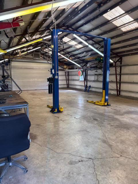 Listing Image 5