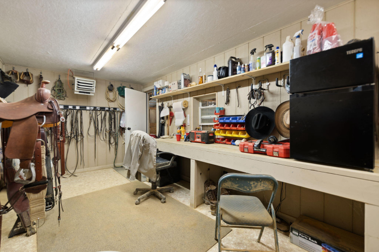 Listing Image 41