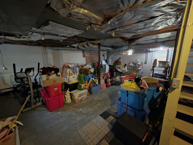 Listing Image 36