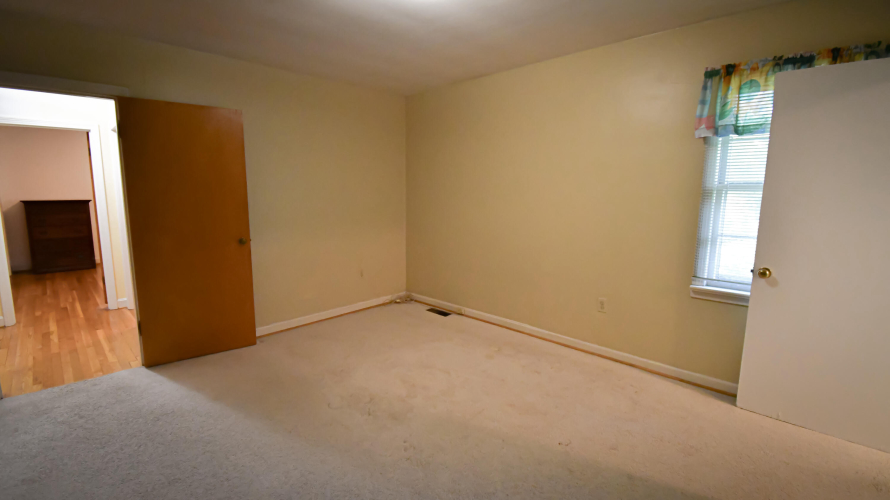 Listing Image 78