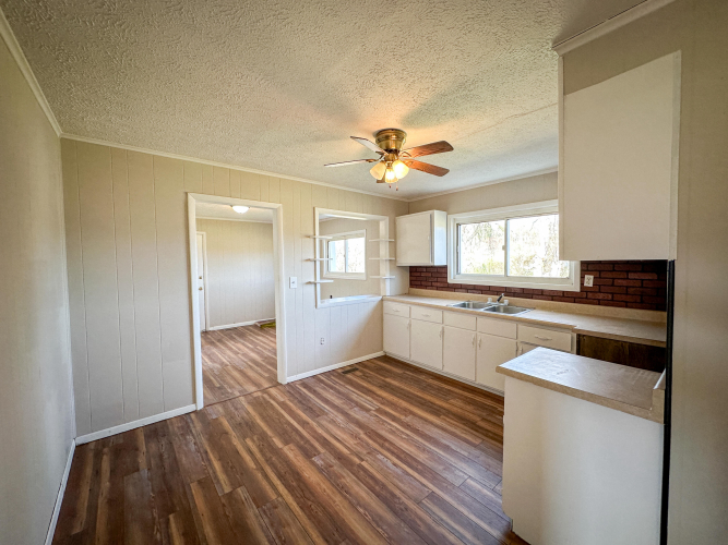 Listing Image 53