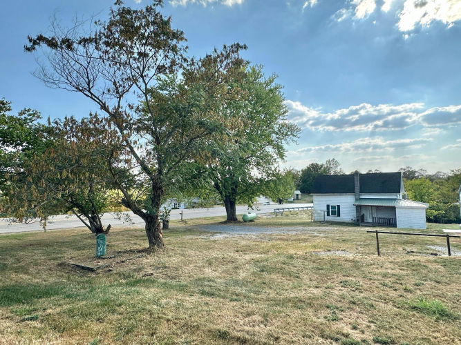 Listing Image 22