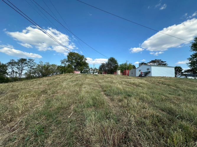 Listing Image 26