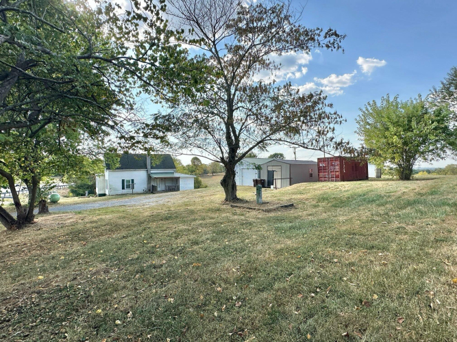 Listing Image 30