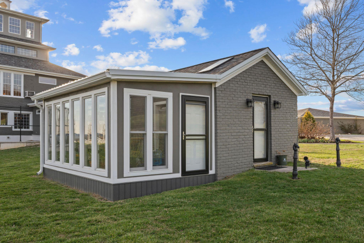 Listing Image 83