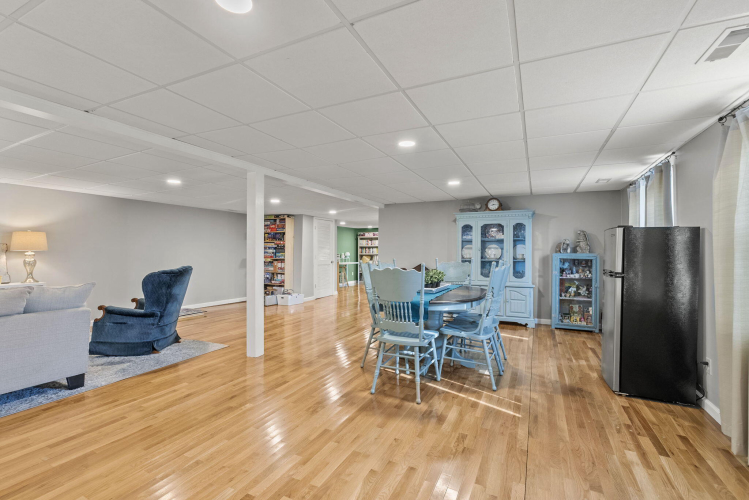 Listing Image 31